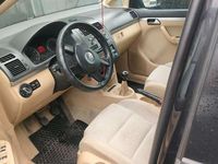 Gebraucht VW Touran Highline 116 PS (85 kW) 2004 Schwarz Van / Kleinbus