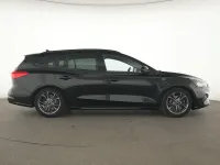 Używany Ford Focus ST-Line 120 KM (88 kW) 2021 Czarny Kombi