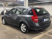 Gebraucht Kia Ceed 125 PS (91 kW) 2011 Grau Kleinwagen