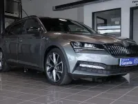 Gebraucht Skoda Superb SportLine 150 PS (110 kW) 2023 Grau Kombi