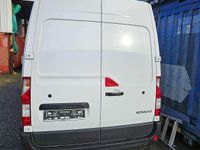 Gebraucht Renault Master Basis 135 PS (99 kW) 2024 Weiß Van / Kleinbus