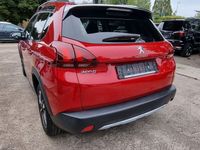 gebraucht Peugeot 2008 Allure/Automatik/&Panoramadach/Navi/SHZ