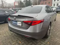 Gebraucht Alfa Romeo Giulia 160 PS (117 kW) 2020 Grigio stromboli, metallic Limousine