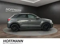 Gebraucht VW T-Roc R-line 150 PS (110 kW) 2023 Grau SUV
