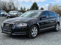 Gebraucht Audi A3 Attraction 125 PS (91 kW) 2012 Schwarz Kleinwagen