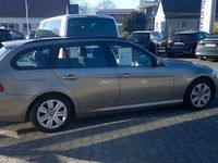 Gebraucht BMW 318 Comfort Edition 143 PS (105 kW) 2012 Beige Kombi