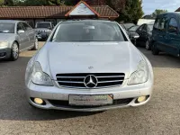 Gebraucht Mercedes CLS320 AMG 224 PS (164 kW) 2007 Silber Coupé