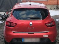 Gebraucht Renault Clio IV 90 PS (66 kW) 2015 Rot Kleinwagen