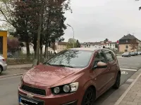 Używany Chevrolet Aveo 2012 Czerwony Hatchback