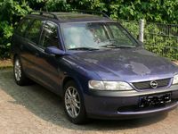 Gebraucht Opel Vectra 101 PS (74 kW) 1997 Blau Kombi