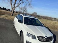 Gebraucht Skoda Octavia RS 210 PS (154 kW) 2016 Weiß Kleinwagen