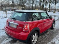 Gebraucht Mini Cooper 122 PS (89 kW) 2011 Rot Kleinwagen