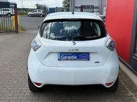 Gebraucht Renault Zoe Life 42 kW (58 PS) 2019 Weiß Kleinwagen