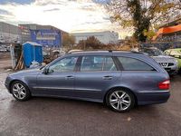 Gebraucht Mercedes E200 163 PS (119 kW) 2006 Blau Kombi