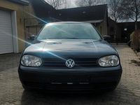 Gebraucht VW Golf IV 75 PS (55 kW) 2001 Blau Kleinwagen