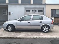 Gebraucht Opel Astra 101 PS (74 kW) 2001 Silber Limousine