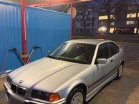 Gebraucht BMW 316 Basis 105 PS (77 kW) 1997 Silber Coupé