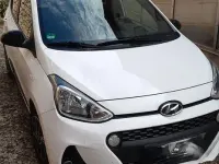 Gebraucht Hyundai i10 Passion 87 PS (63 kW) 2018 Weiß Kleinwagen
