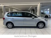 Gebraucht VW Touran Trendline 110 PS (80 kW) 2018 Silber Van / Kleinbus