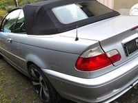 Gebraucht BMW 330 Cabriolet 231 PS (169 kW) 2002 Silber Cabrio