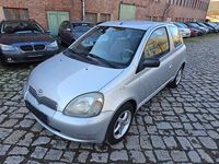 Gebraucht Toyota Yaris 68 PS (50 kW) 2000 Silber Kleinwagen