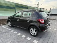 Gebraucht Dacia Sandero Stepway 90 PS (66 kW) 2015 Braun SUV