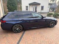 Gebraucht BMW 540 Performance 333 PS (244 kW) 2020 Blau Kombi