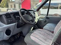 Gebraucht Ford Transit 140 PS (102 kW) 2013 Rot Van / Kleinbus