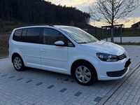 Gebraucht VW Touran 150 PS (110 kW) 2012 Weiß Van / Kleinbus