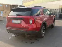 Używany Ford Explorer 457 KM (336 kW) 2022 Czerwony SUV