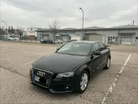 Gebraucht Audi A4 120 PS (88 kW) 2011 Schwarz Limousine