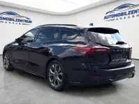 Gebraucht Ford Focus ST-Line 125 PS (91 kW) 2024 Schwarz Limousine
