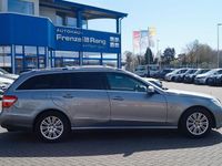 Gebraucht Mercedes E250 204 PS (150 kW) 2010 Silber Kombi