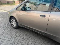 Gebraucht Mitsubishi Colt 75 PS (55 kW) 2009 Grau Kleinwagen