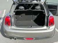 Usado Mini Cooper 102 HP (75 kW) 2017 Cinzento Citadino