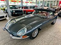 Gebraucht Jaguar E-Type S 269 PS (197 kW) 1965 Grau (gunmetalgrey) Cabrio