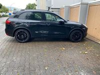 Gebraucht Porsche Cayenne 400 PS (294 kW) 2010 Schwarz SUV