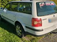 Gebraucht VW Passat 131 PS (96 kW) 2001 Weiß Kombi
