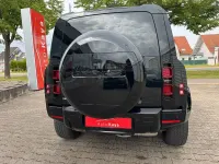 Gebraucht Land Rover Defender 249 PS (183 kW) 2023 Schwarz SUV