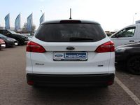 Gebraucht Ford Focus Titanium 125 PS (91 kW) 2018 Frostweiß Kombi