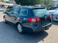 Gebraucht VW Passat Highline 140 PS (102 kW) 2005 Blau Kombi