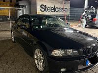Gebraucht BMW 330 243 PS (178 kW) 2001 Schwarz Cabrio