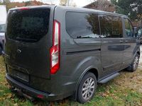 Gebraucht Ford Tourneo 185 PS (136 kW) 2020 Grau Van / Kleinbus