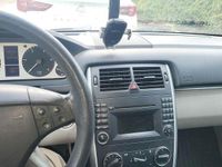 Gebraucht Mercedes B180 109 PS (80 kW) 2008 Silber Van / Kleinbus