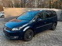 Gebraucht VW Touran Highline 140 PS (102 kW) 2015 Blau Van / Kleinbus
