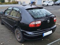 Second-hand Seat Leon 101 CP (74 kW) 2000 Negru Hatchback