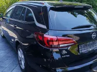 Gebraucht Opel Astra Dynamic 136 PS (100 kW) 2018 Onyx schwarz Kombi