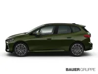 Gebraucht BMW 220 Active Tourer M Sport 170 PS (125 kW) 2022 Gruen Van / Kleinbus