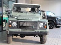 Gebraucht Land Rover Defender 122 PS (89 kW) 2010 Grün Pickup