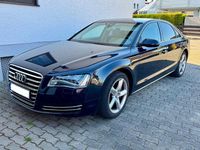 Gebraucht Audi A8 Ambiente 250 PS (183 kW) 2011 Blau Limousine